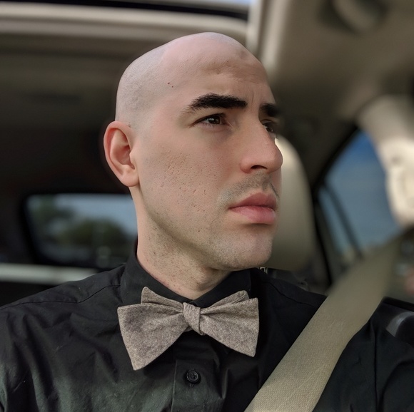 Meet your Posher, Josue - Picture 4 of 4